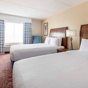 Queen Room Hearing Accesible